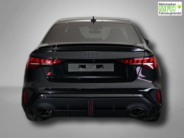 Audi RS3 2.5 TFSI 7-Gang S tronic quattro 