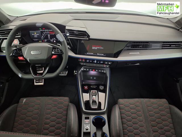 Audi RS3 2.5 TFSI 7-Gang S tronic quattro 