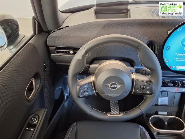 MINI Cooper C Classic Trim 1.5 7-Gang Steptronic 