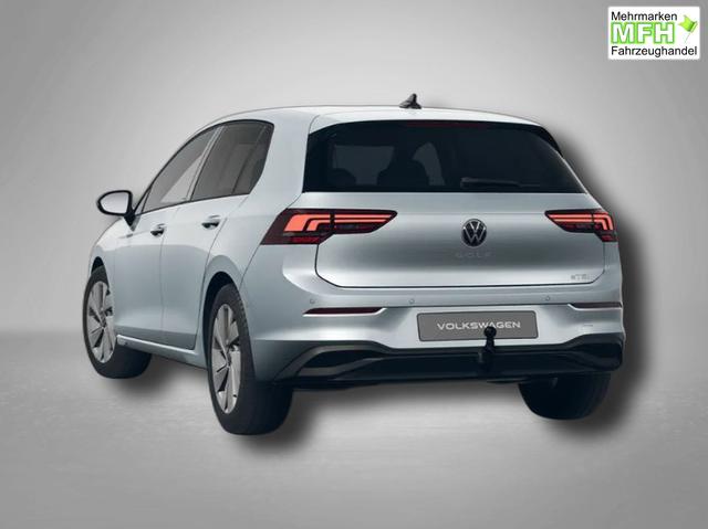Volkswagen Golf Life Plus 1.5 eTSI 7-Gang-DSG 