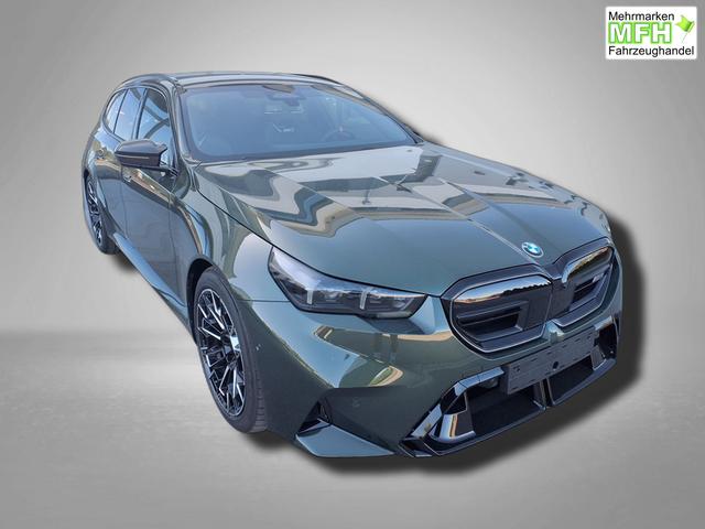 BMW M5 M 4.4 V8 Plug in Hybrid 8-Gang Steptronic 