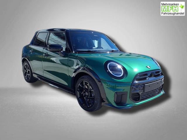 MINI Cooper S John Works Trim 2.0 7-Gang Steptronic 