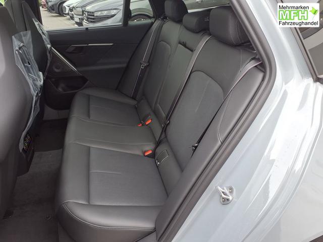 BMW M5 Touring 4.4 8-Gang Steptronic xDrive 