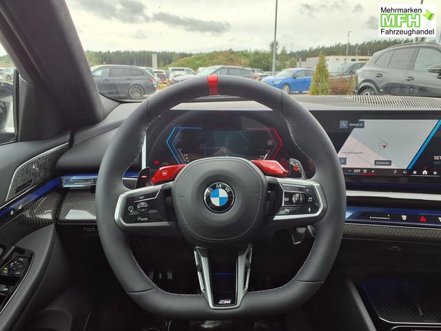 BMW M5 Touring 4.4 8-Gang Steptronic xDrive 