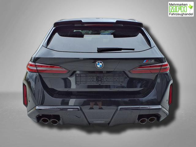 BMW M5 Touring 4.4 8-Gang Steptronic xDrive 
