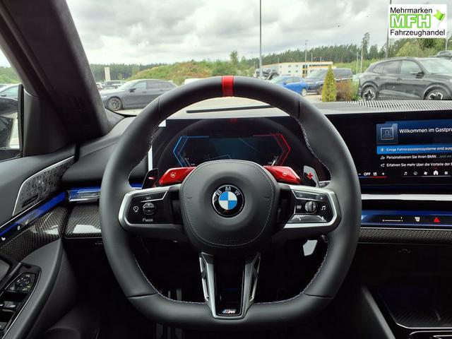 BMW M5 Touring 4.4 8-Gang Steptronic xDrive 