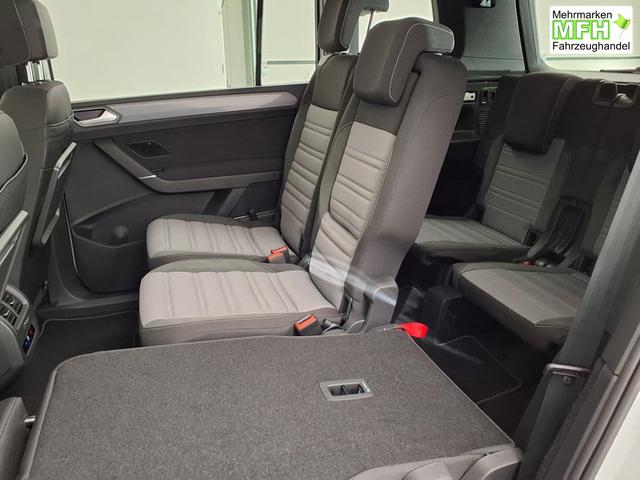 Volkswagen Touran Highline R-Line 2.0 TDI 7-Gang-DSG 