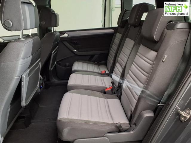 Volkswagen Touran Highline R-Line 2.0 TDI 7-Gang-DSG 