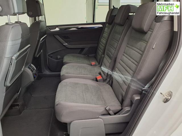 Volkswagen Touran Highline R-Line 2.0 TDI 7-Gang-DSG 
