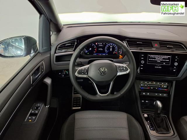 Volkswagen Touran Highline R-Line 1.5 TSI 7-Gang-DSG 