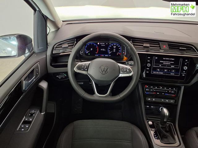 Volkswagen Touran Highline R-Line 1.5 TSI 7-Gang-DSG 