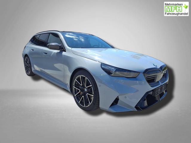BMW M5 Touring M Steptronic xDrive 