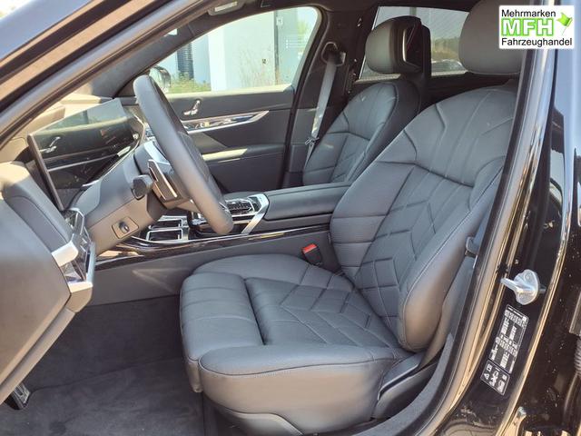 BMW 7er 740d M Sportpaket Pro Steptronic xDrive 740 