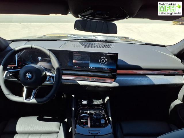 BMW 5er Touring M Sportpaket Pro 540d Steptronic xDrive 