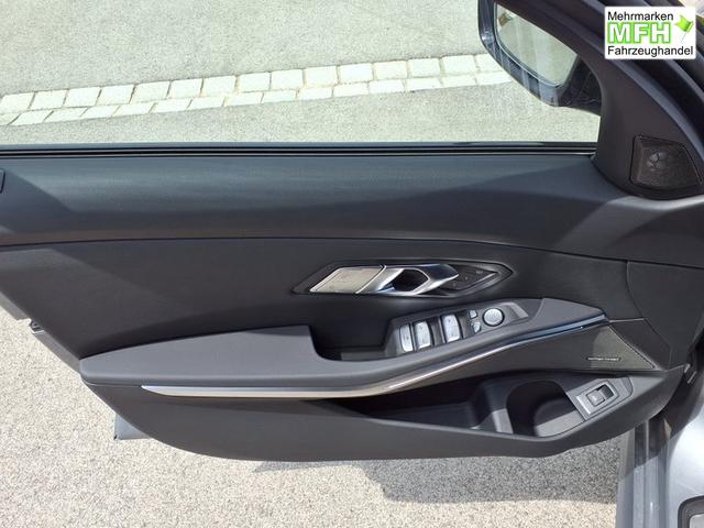 BMW 3er Touring M340i M Sportpaket Pro Steptronic xDrive 