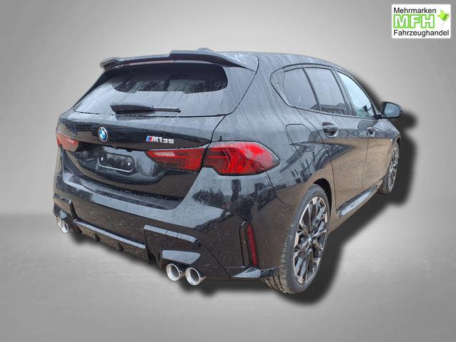 BMW M1 M135 Steptronic xDrive 