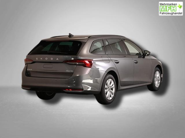 Skoda Octavia Combi Selection 1.5 eTSI 7-Gang-DSG 