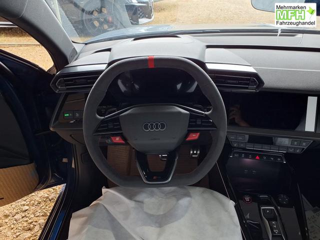 Audi RS3 Sportback 2.5 TFSI 7-Gang S tronic quattro 
