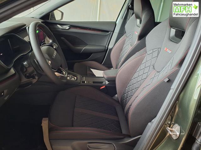 Skoda Octavia Combi RS 2.0 TSI 7-Gang-DSG 