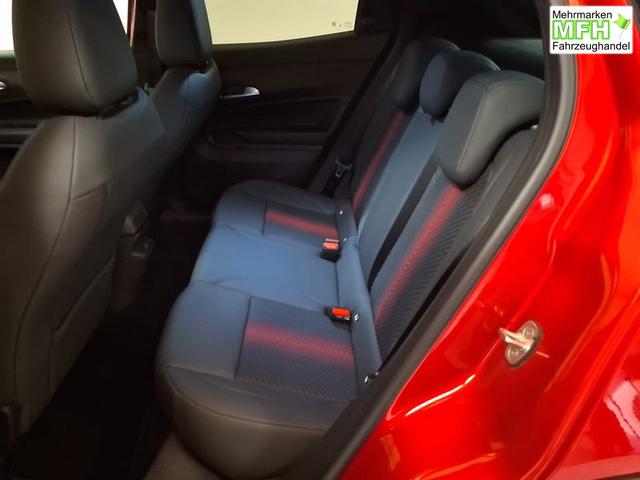 Alfa Romeo Junior Ibrida 1.2 VGT 48V-Hybrid 107 kW Speciale 
