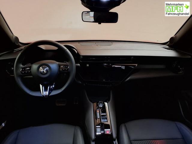Alfa Romeo Junior Ibrida 1.2 VGT 48V-Hybrid 107 kW Speciale 