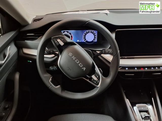 Skoda Octavia Combi Selection 1.5 eTSI 7-Gang-DSG 