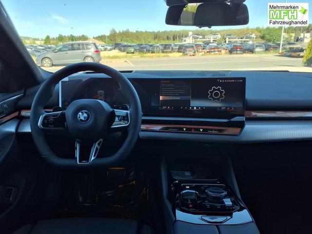 BMW 5er Touring M Sportpaket Pro 550e xDrive 