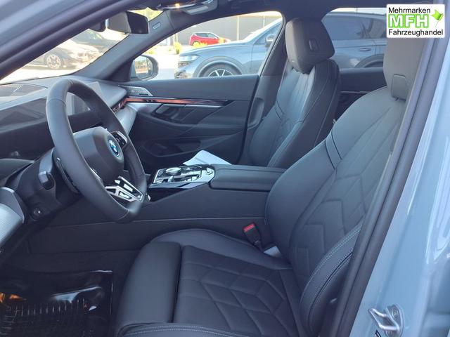 BMW 5er Touring M Sportpaket Pro 550e xDrive 