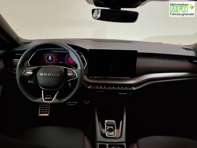 Skoda Octavia Combi RS 2.0 TSI 7-Gang-DSG 