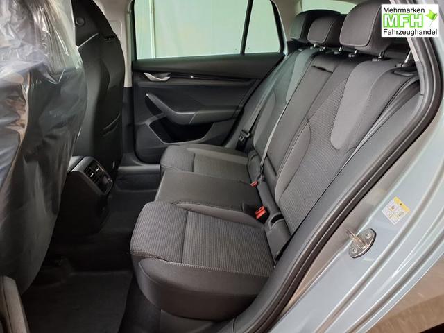 Skoda Octavia Combi Selection 2.0 TDI 7-Gang DSG 