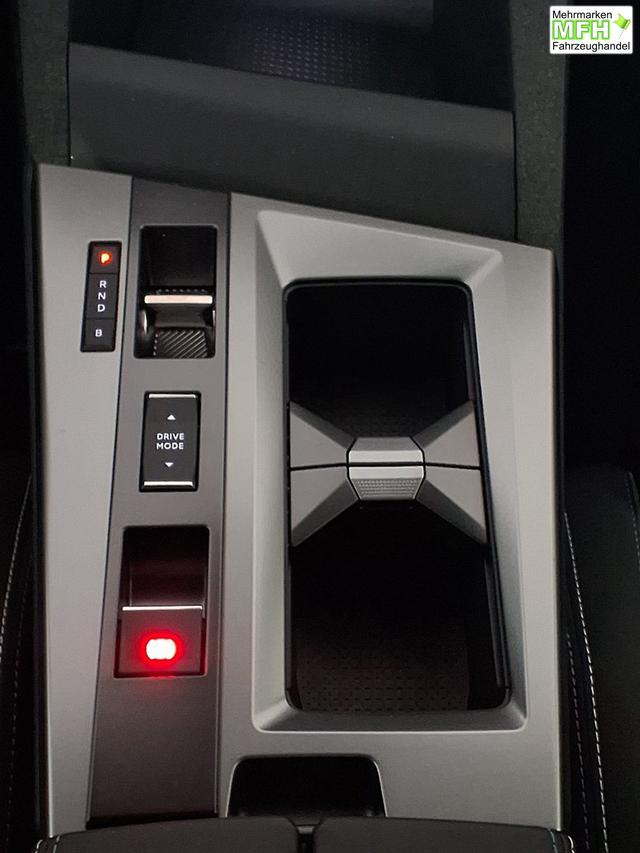 Opel Grandland Edition Plug-in-Hybrid 7-Gang-Doppelkupplungsgetriebe (eDCT) 