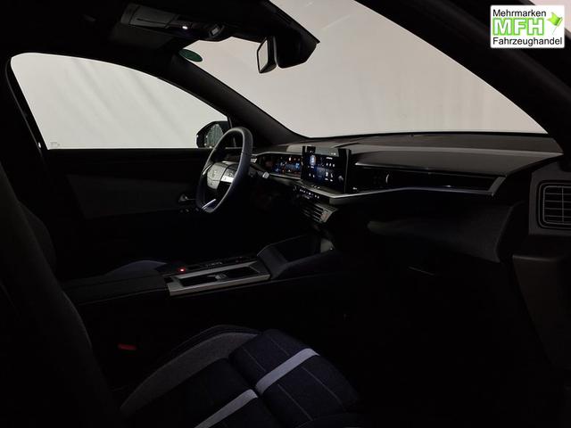 Opel Grandland Edition Plug-in-Hybrid 7-Gang-Doppelkupplungsgetriebe (eDCT) 