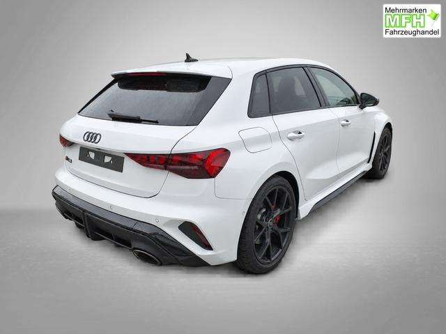 Audi RS3 Sportback 2.5 TFSI 7-Gang S tronic quattro 