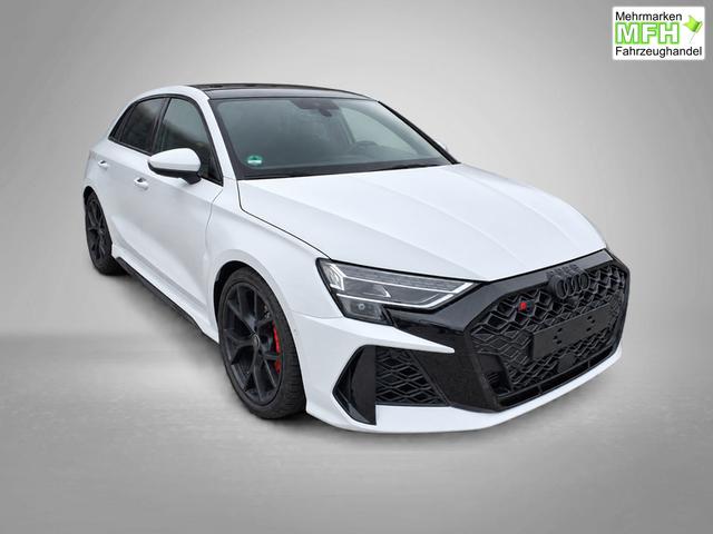 Audi RS3 Sportback 2.5 TFSI 7-Gang S tronic quattro 