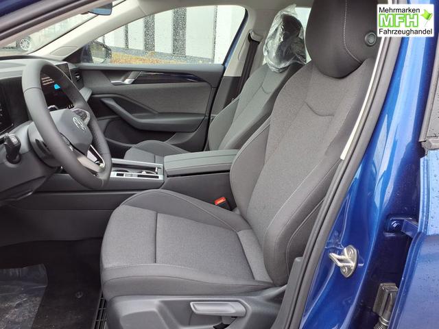 Volkswagen Passat Variant City 1.5 eTSI 150PS 7-Gang-DSG 