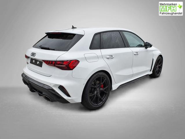 Audi RS3 Sportback 2.5 TFSI 7-Gang S tronic quattro 