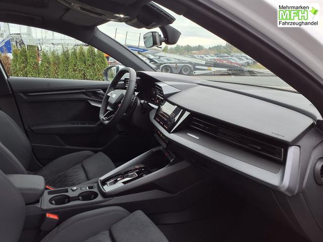 Audi RS3 Sportback 2.5 TFSI 7-Gang S tronic quattro 