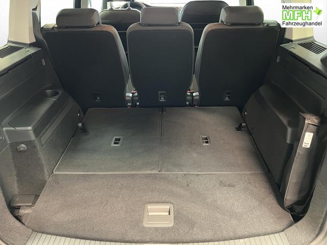Volkswagen Touran Comfort Plus 1,5TSI DSG 110KW/150PS Navi, 7-Sitze, IQ-Light, Sitzheizung 