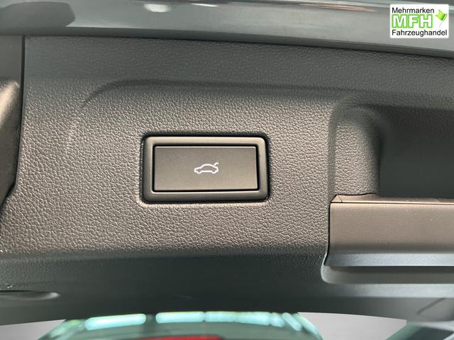 Volkswagen Touran Comfort Plus 1,5TSI DSG 110KW/150PS Navi, 7-Sitze, IQ-Light, Sitzheizung 