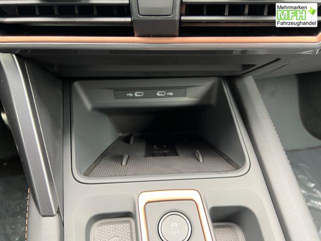 Cupra Leon Sportstourer ST 1,5eTSI DSG 110KW/ 150PS AHK, Matrix, Sennheiser, Assist XL, Navi, Dinamic Sitze 