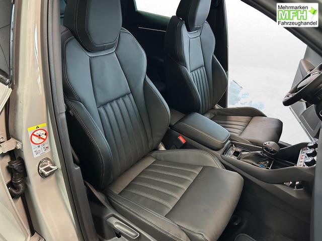 Skoda Karoq Sportline 2,0TSI DSG 4x4 140KW/190PS Ledersitze, Columbus, AHK, Pano 
