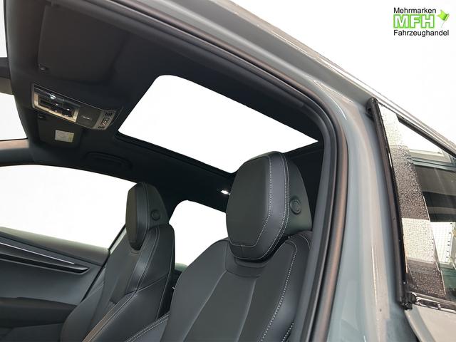 Skoda Karoq Sportline 2,0TSI DSG 4x4 140KW/190PS Ledersitze, Columbus, AHK, Pano 