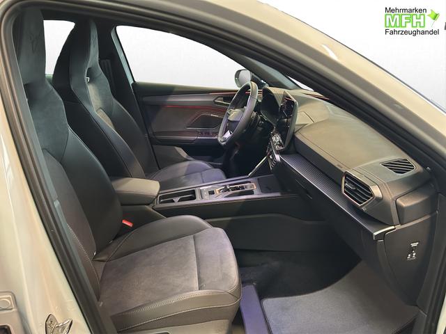 Cupra Leon 1,5eTSI DSG 110KW/ 150PS Matrix, Sennheiser, Assist XL, Navi, Dinamic Sitze 