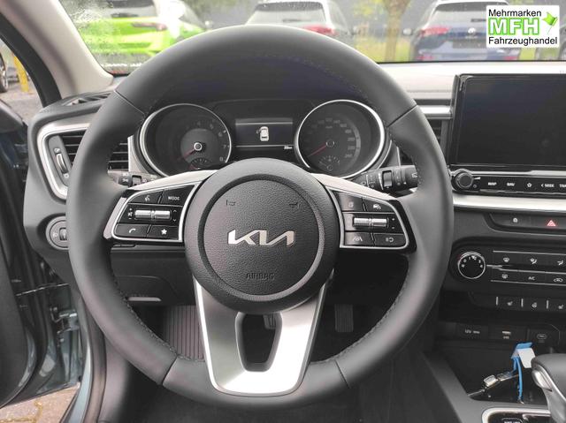 Kia Ceed SPIN 1.5 T-GDI AT Kamera*Sitzheizung*APP*Navi 
