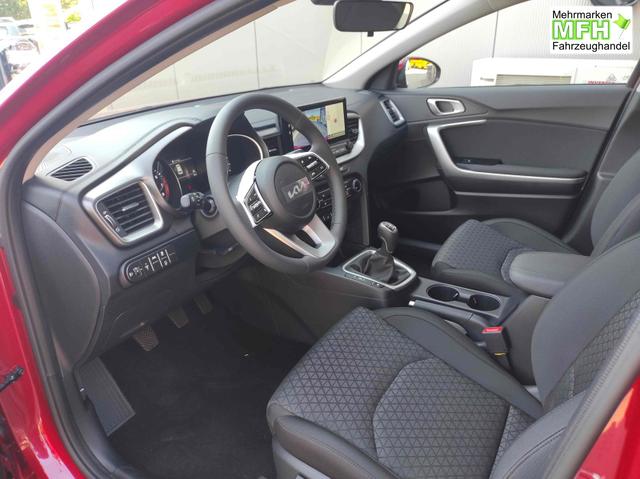 Kia Ceed SPIN 1.5 *Shzg*Lhzg*PDC*Cam*16Zoll*Navi 