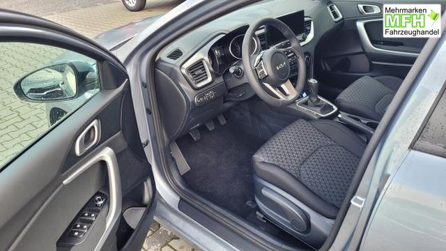 Kia Ceed Sportswagon Spin SW Spin*MJ25*Navi*Shzg*Lhzg*PDC*Cam*16Zoll* 