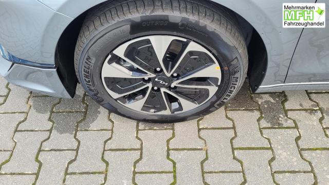 Kia Ceed Sportswagon Spin SW Spin*MJ25*Navi*Shzg*Lhzg*PDC*Cam*16Zoll* 