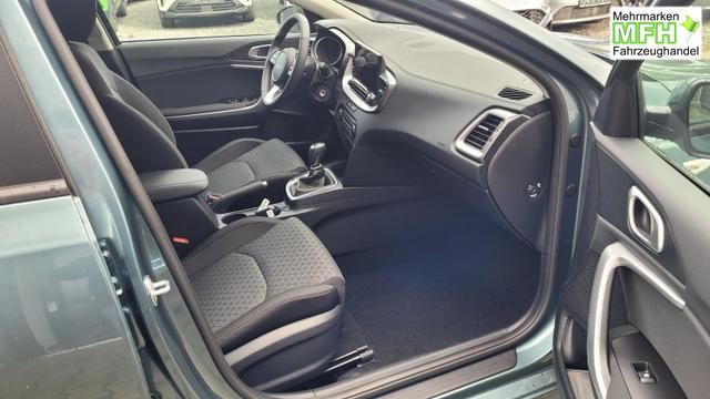 Kia Ceed SPIN Spin*Navi*Shzg*Lhzg*PDC*Cam*16Zoll*Klima* 