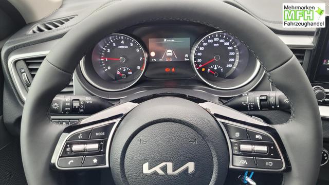Kia Ceed SPIN Spin*Navi*Shzg*Lhzg*PDC*Cam*16Zoll*Klima* 