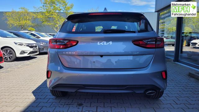Kia Ceed SPIN 1.5 Spin*Navi*Shzg*Lhzg*PDC*Cam*16Zoll* 